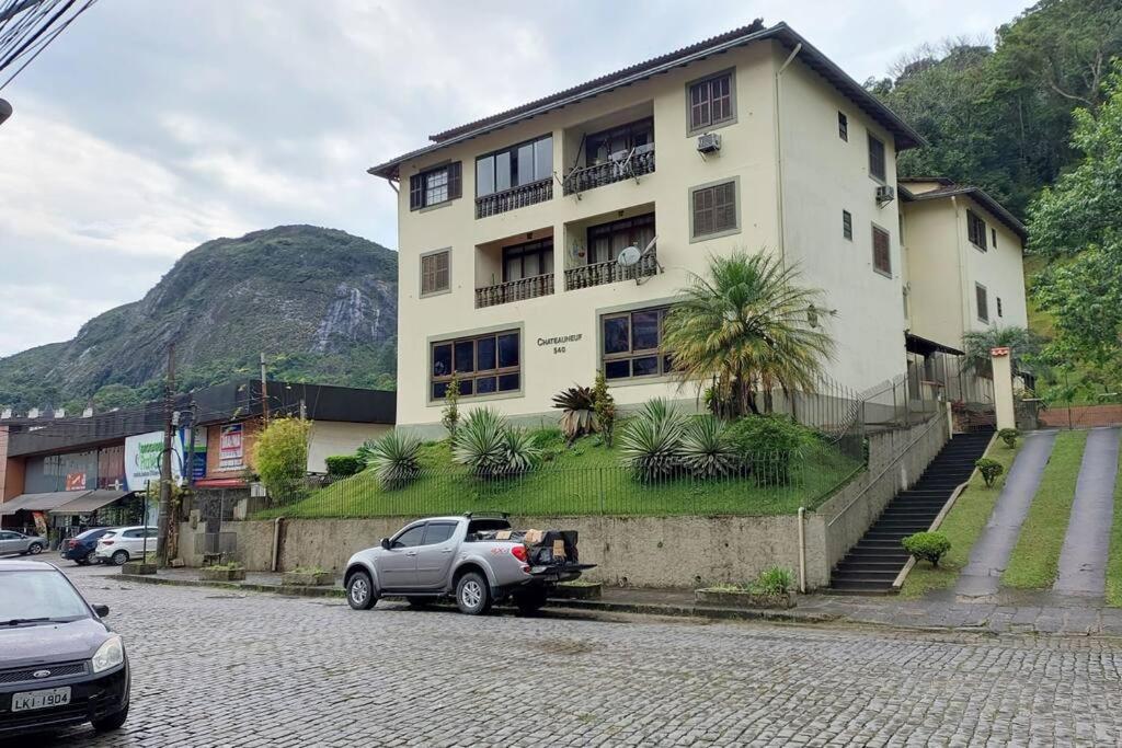 102 Apartment