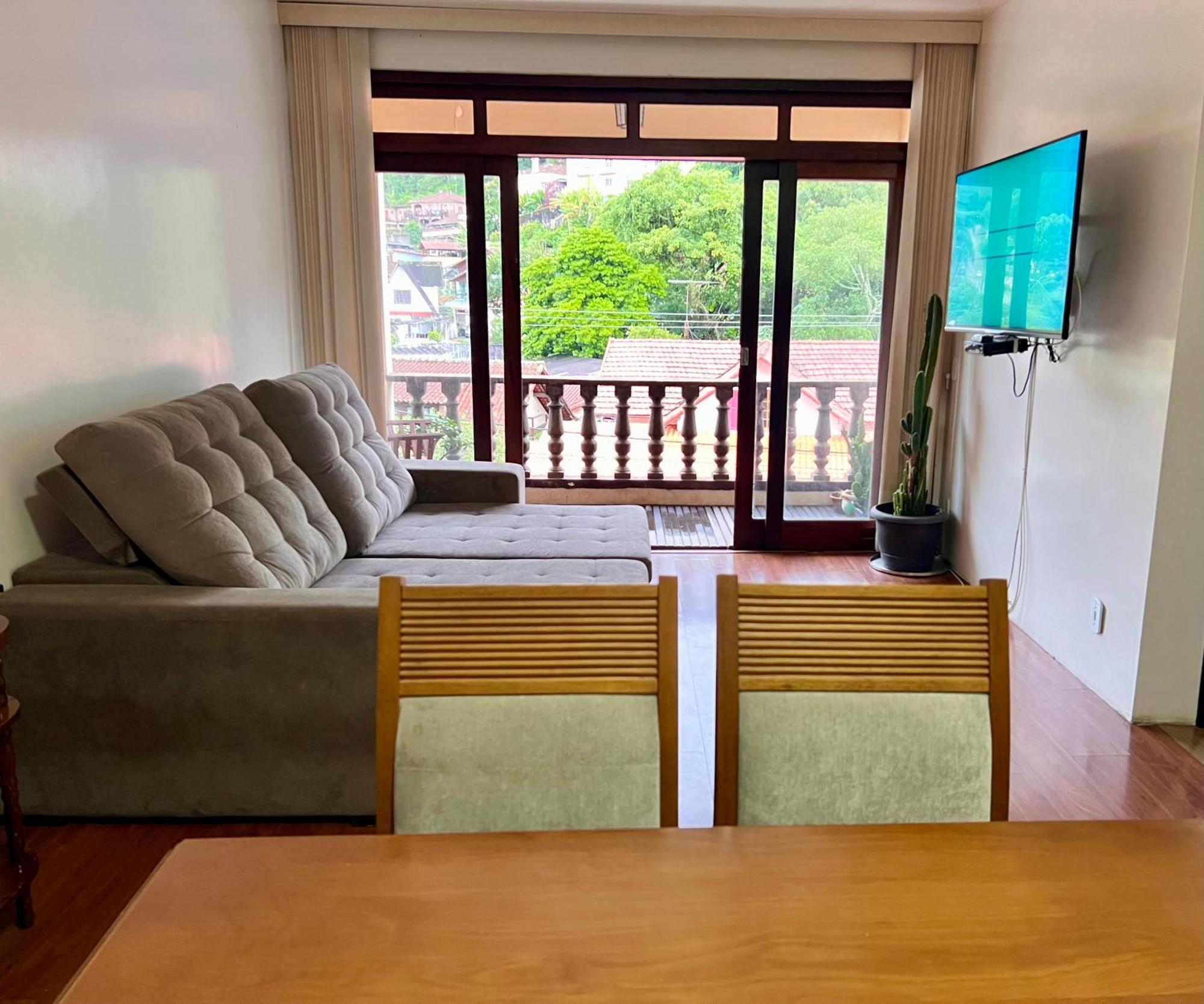 102 Apartment